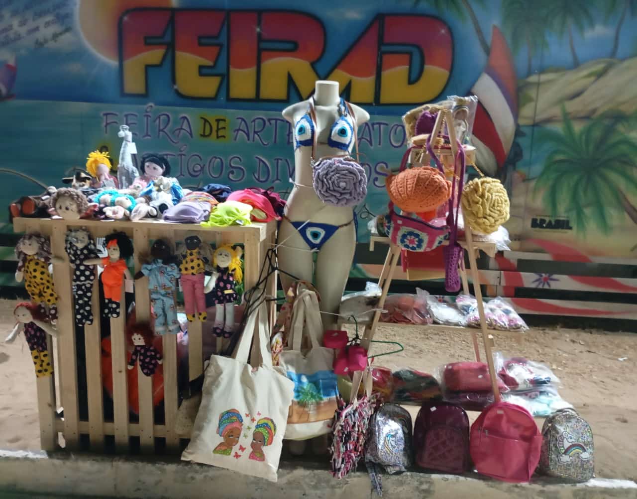 Feira de Artesanatos (FEIRAD) e Grupo Viver Capoeira agitam Lagoinha