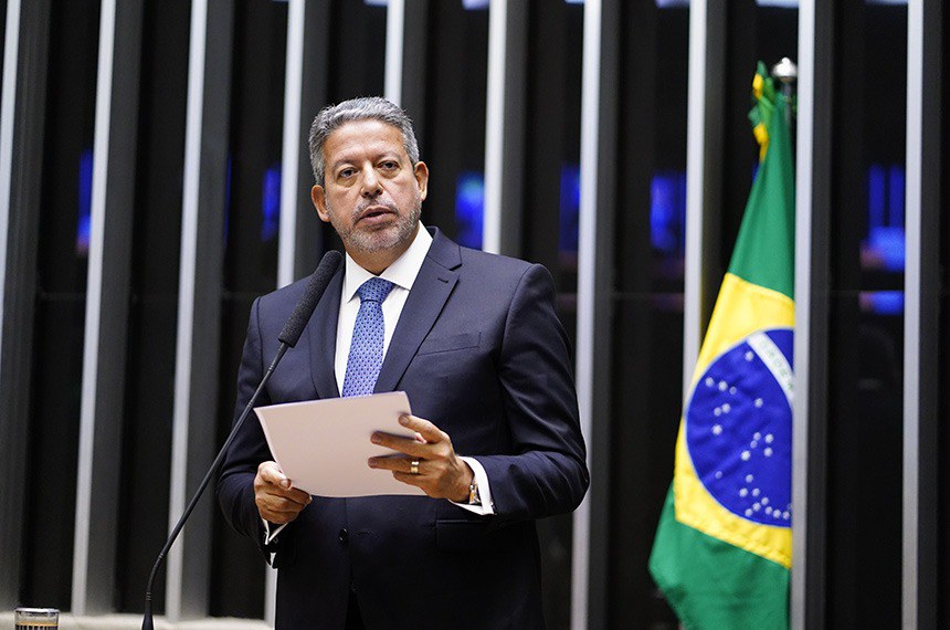 O golpe final de Arthur Lira: cambalacho, sigilo e deboche