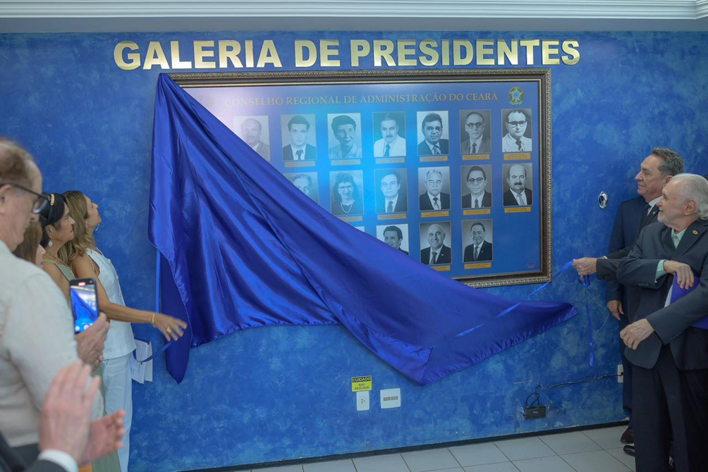 Conselho Regional de Administradores –Ceará, recebe administradores icônicos e faz homenagem ao 1º presidente em seus 57 anos de fundação no Estado