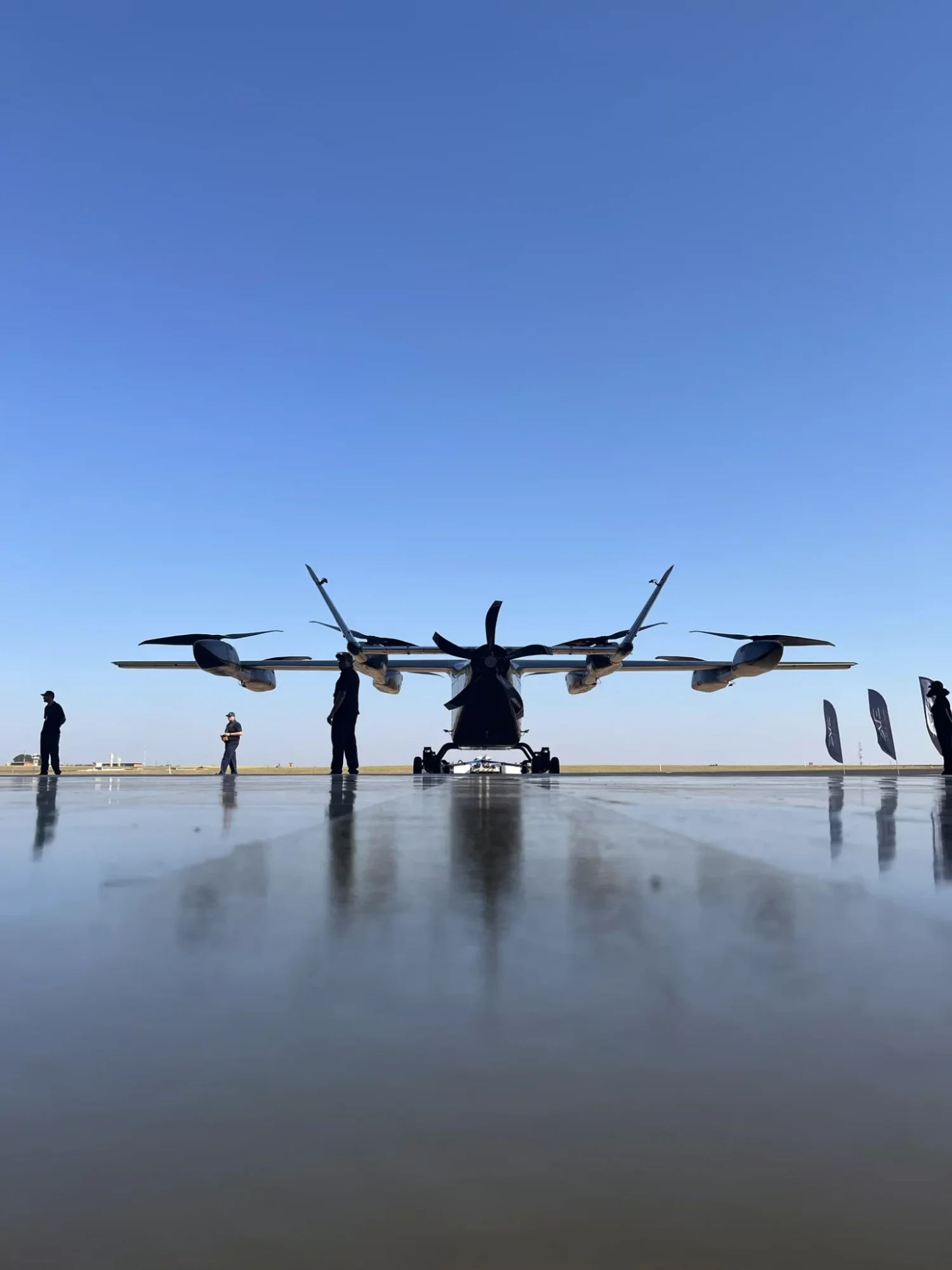 Embraer faz acordo com Coreia do Sul para produção de “carros voadores”