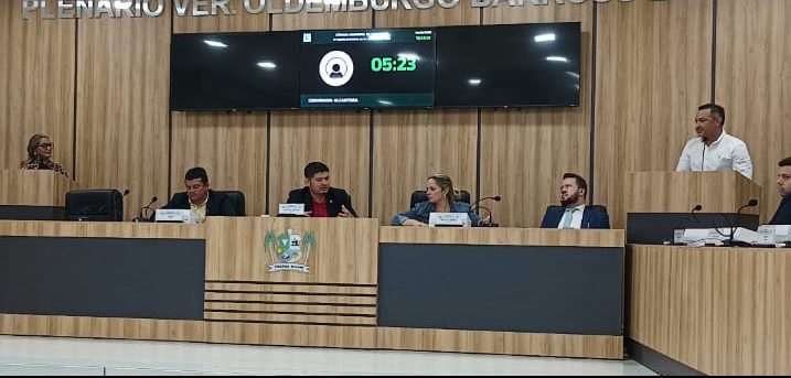 Sessão Ordinária da Câmara Municipal de Paraipaba – Dia da Família (15 maio 2025)