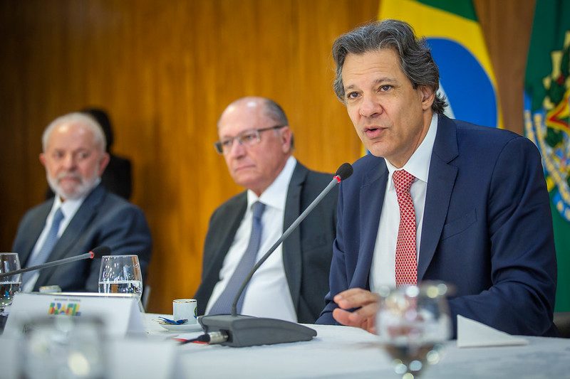 Especialista do Senado alerta para risco de ‘colapso fiscal’ no Brasil até 2027
