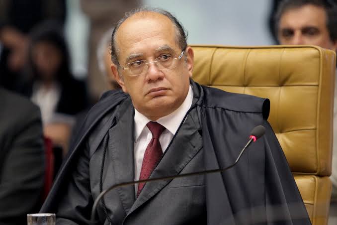 Gilmar Mendes reage, em inglês, à tarifa de Trump