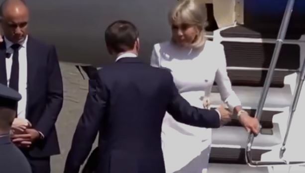 Brigitte ignora Macron e reacende rumores de crise conjugal
