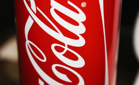 Trump anuncia mudança na fórmula da Coca-Cola nos EUA