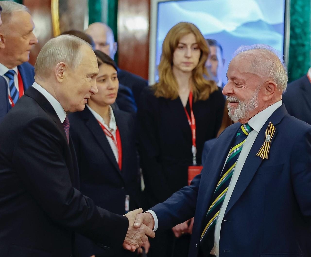 Na mira de Trump — Lula afrontou embargo aumentando em 6.000% importação de diesel da Rússia