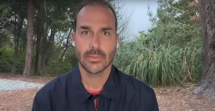 Eduardo Bolsonaro é chamado para reunião com Governo Trump
